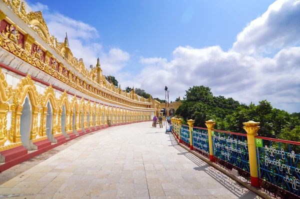 U Min Thonze Pagoda — Stock fotografie