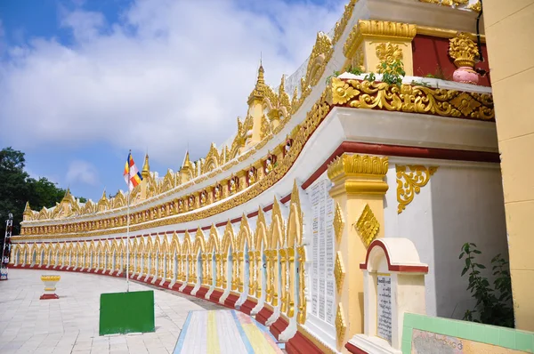 U min Thonze pagoda, Sagaing, Myanmar — Foto Stock