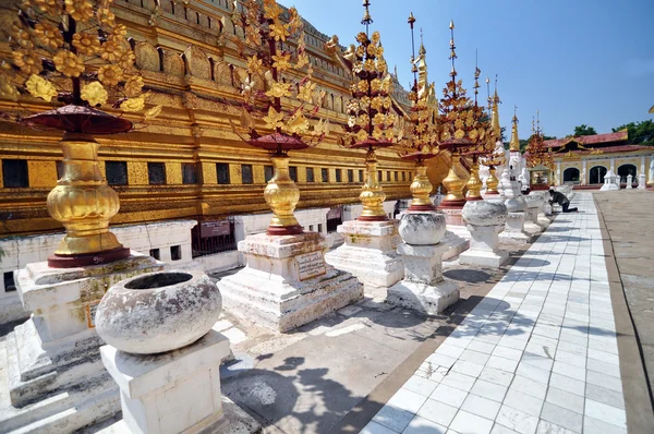 Shwezigon paya pagody, bagan, myanmar. — Zdjęcie stockowe
