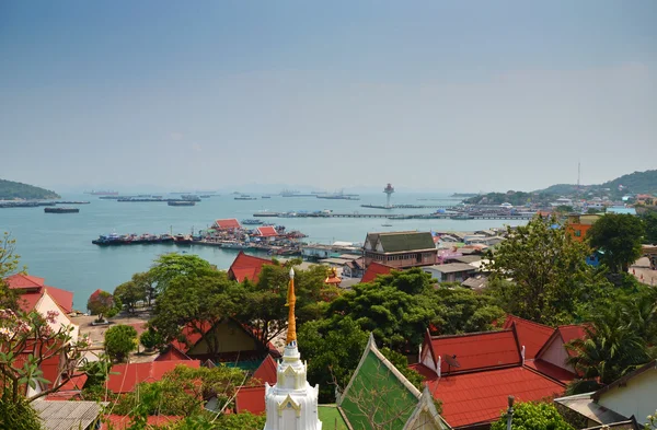 Balıkçı iskelesi sichang Adası, chonburi, thail'in havadan görünümü — Stok fotoğraf