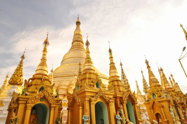 Shwedagon Paya a Yangon, Myanmar — Foto Stock