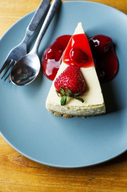 Çilekli cheesecake Üstten Görünüm
