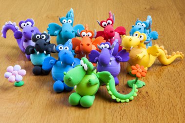 çok renkli Elişi modelleme kil dragons