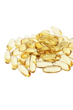 Tablet veya hap dikey izole morina karaciğer balık yağı