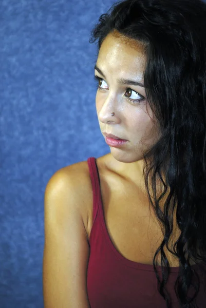 Retrato de una joven latina — Foto de Stock