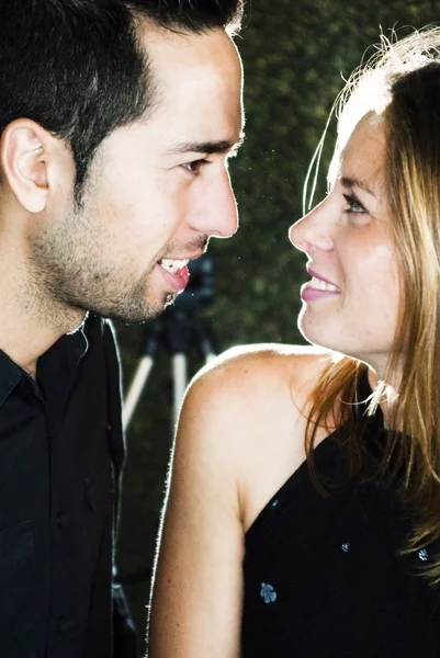 Pareja joven — Foto de Stock