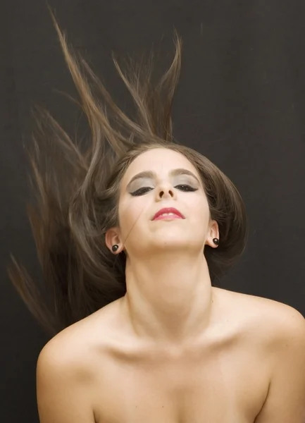 Retrato de una joven — Foto de Stock