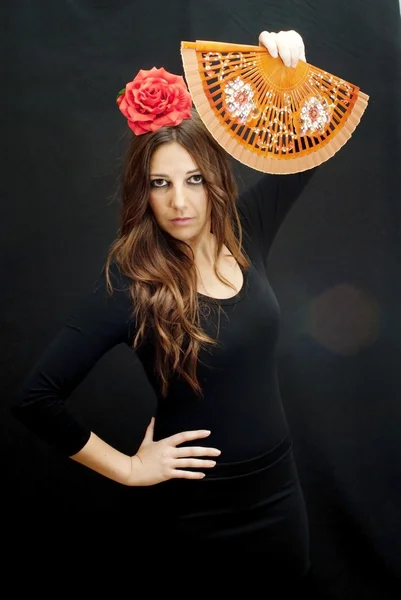 Mujer con traje típico de flamenco — Foto de Stock