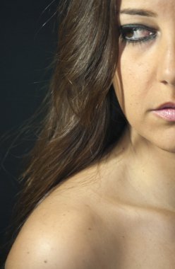 Genç bir kadının portresi