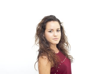 Genç ve mutlu bir kadının portresi