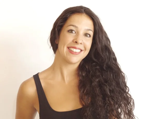 Retrato de uma jovem mulher feliz — Fotografia de Stock