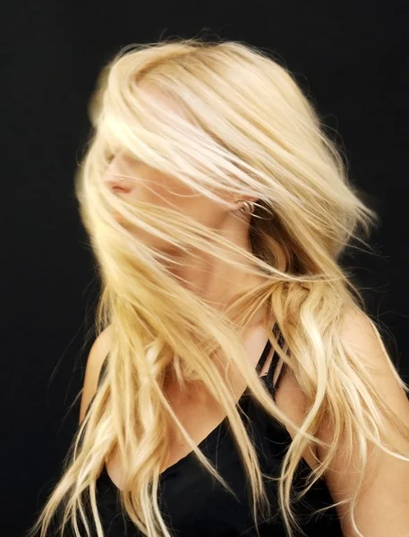 Underbar blondin — Stockfoto