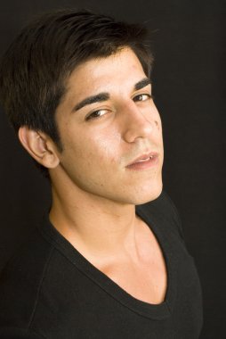 yakışıklı adam