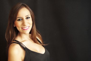 güzel esmer kız
