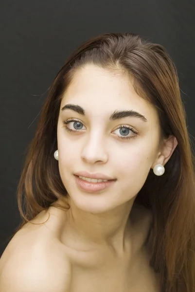 Menina bonita com olhos azuis — Fotografia de Stock