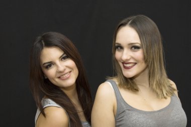 güzel esmer kız