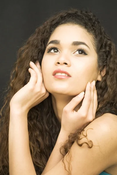 Beautiful latin girl — Stock Photo, Image