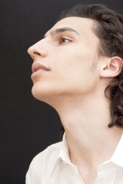 yakışıklı adam