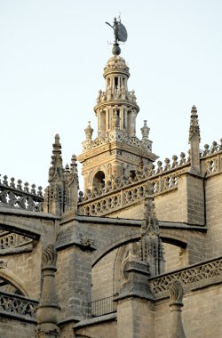 La giralda Kulesi Sevilla Katedrali