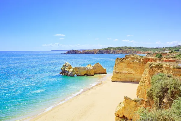 Ροκ παραλία praia da rocha σε portimao. Algarve. Πορτογαλία — Φωτογραφία Αρχείου