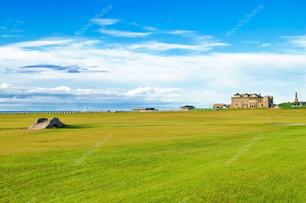 Golf St Andrews old course links. Bridge hole 18. Scotland.