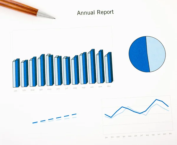 Éves jelentés diagram tinta nyomtatás papír és toll. havi statisztika. — Stock Fotó