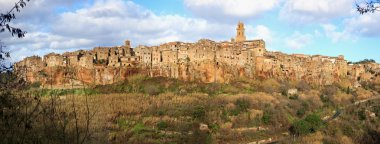 Toskana pitigliano ortaçağ köyü panorama manzara. İtalya