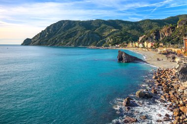 Monterosso plaj ve bay. Beş topraklar, 5 terre, ligury İtalya