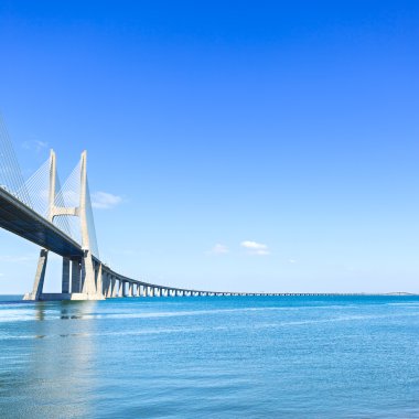 Vasco da gama Köprüsü tagus Nehri üzerinde. Lizbon, Portekiz, Avrupa.