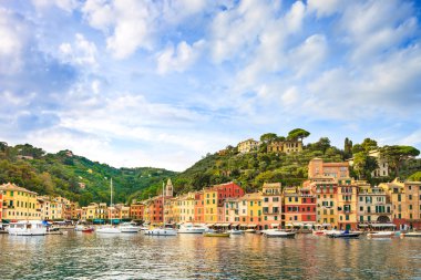 Portofino lüks Köyü landmark, panorama görüş. Liguria, İtalya