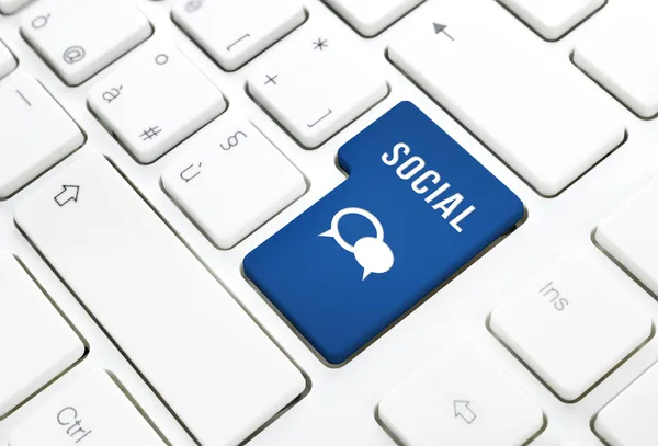 Social verksamhet begreppet text och ballong ikonen blå knapp eller tangent på tangentbordet — Stockfoto