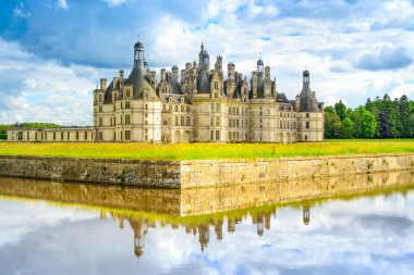 Chateau de Chambord, Unesco medieval french castle and reflection. Loire, France clipart