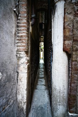 Venedik, calle varisco en dar sokak şehir, İtalya.