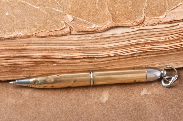 Старая ручка — стоковое фото