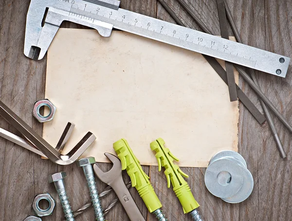 Herramientas de papel y metalurgia — Foto de Stock