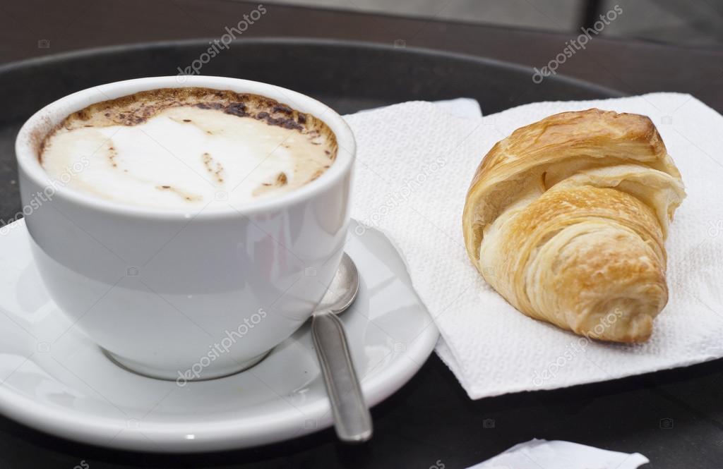 Croissant with Cappuccino