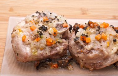 ossobuco ahşap tahta üzerinde