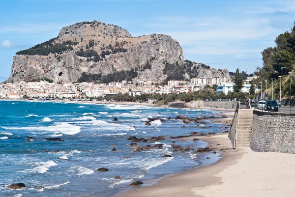Stranden i cefalu, Sicilien — Stockfoto
