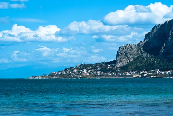 Пляж "Mondello" в Палермо, Сицилия — стоковое фото