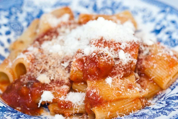 Maccheroni with tomato sauce — Stock Photo, Image