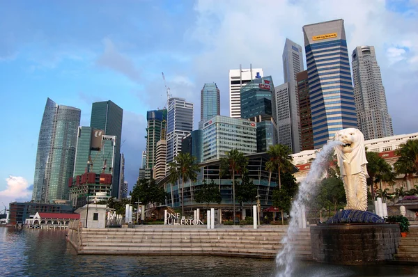 Singapur centro de la ciudad eaterfront —  Fotos de Stock