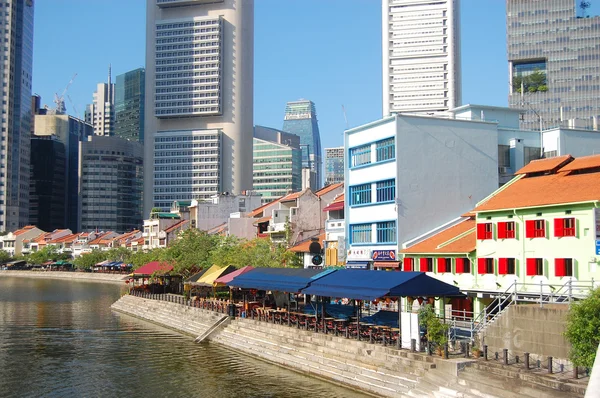 Singapur şehir banliyösünde, denize sıfır evler — Stok fotoğraf