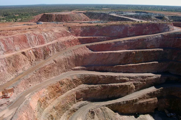 Altın madeni open pit — Stok fotoğraf