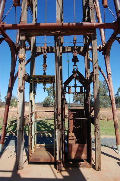 Monumento industrial de la minería del oro —  Fotos de Stock