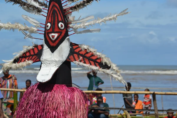 Traditionell dans mask festival papua nya guinea — Stockfoto