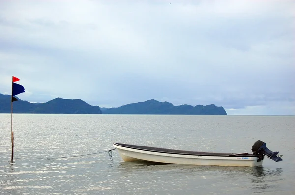 Laid up speedboat — Stock Photo, Image