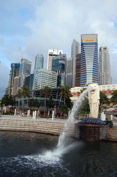 Fuente en el paseo marítimo —  Fotos de Stock