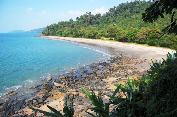 Steiniger Strand — Stockfoto