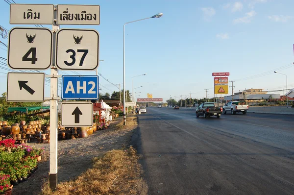 タイ方向道路標識 — ストック写真