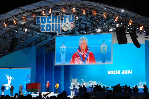XXII शीतकालीन ओलंपिक खेलों सोची 2014 में पदक समारोह — स्टॉक फ़ोटो, इमेज